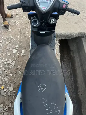 Piaggio Scooter 2014 Blue