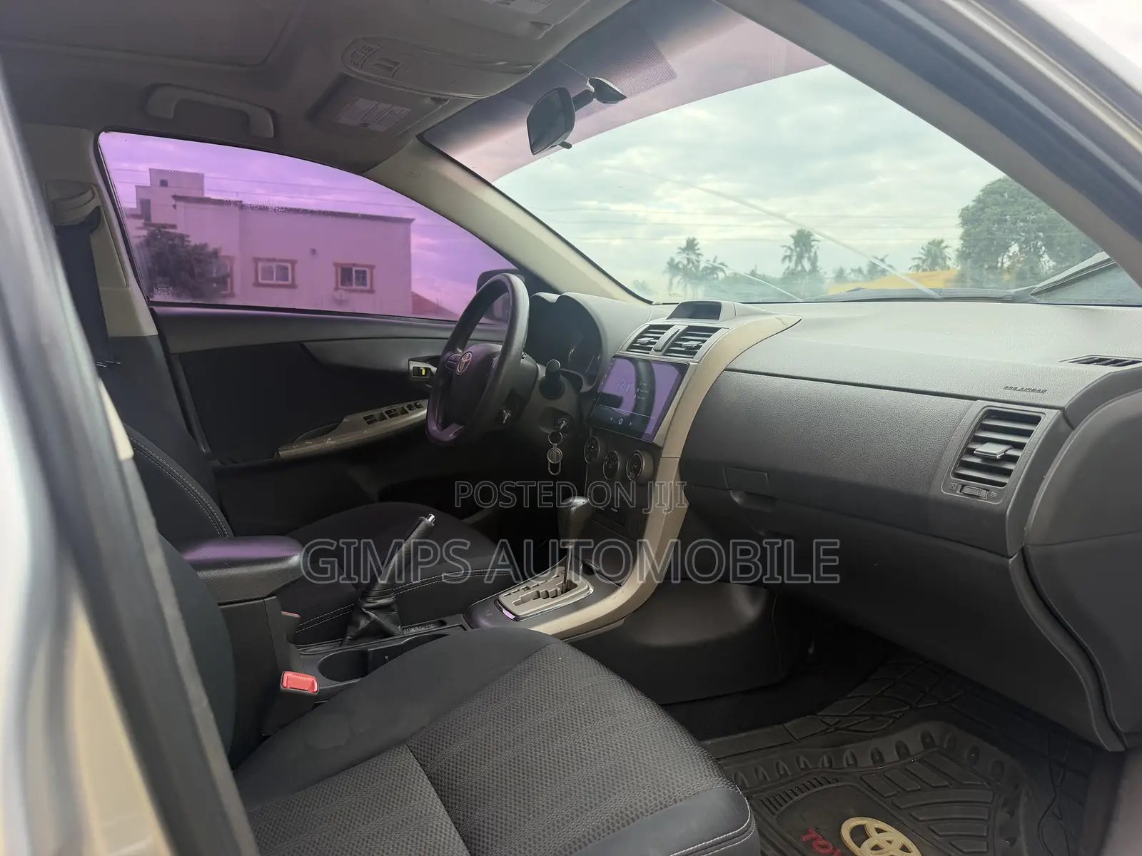 Toyota Corolla 2013 Silver
