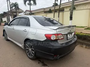 Toyota Corolla 2013 Silver