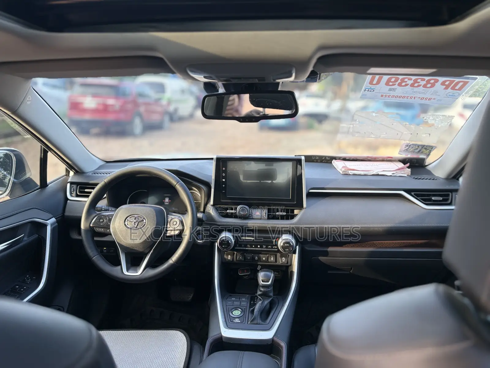 Toyota RAV4 XLE Premium FWD 2020 Pearl