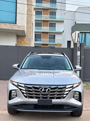 Hyundai Tucson Limited AWD 2025 Silver