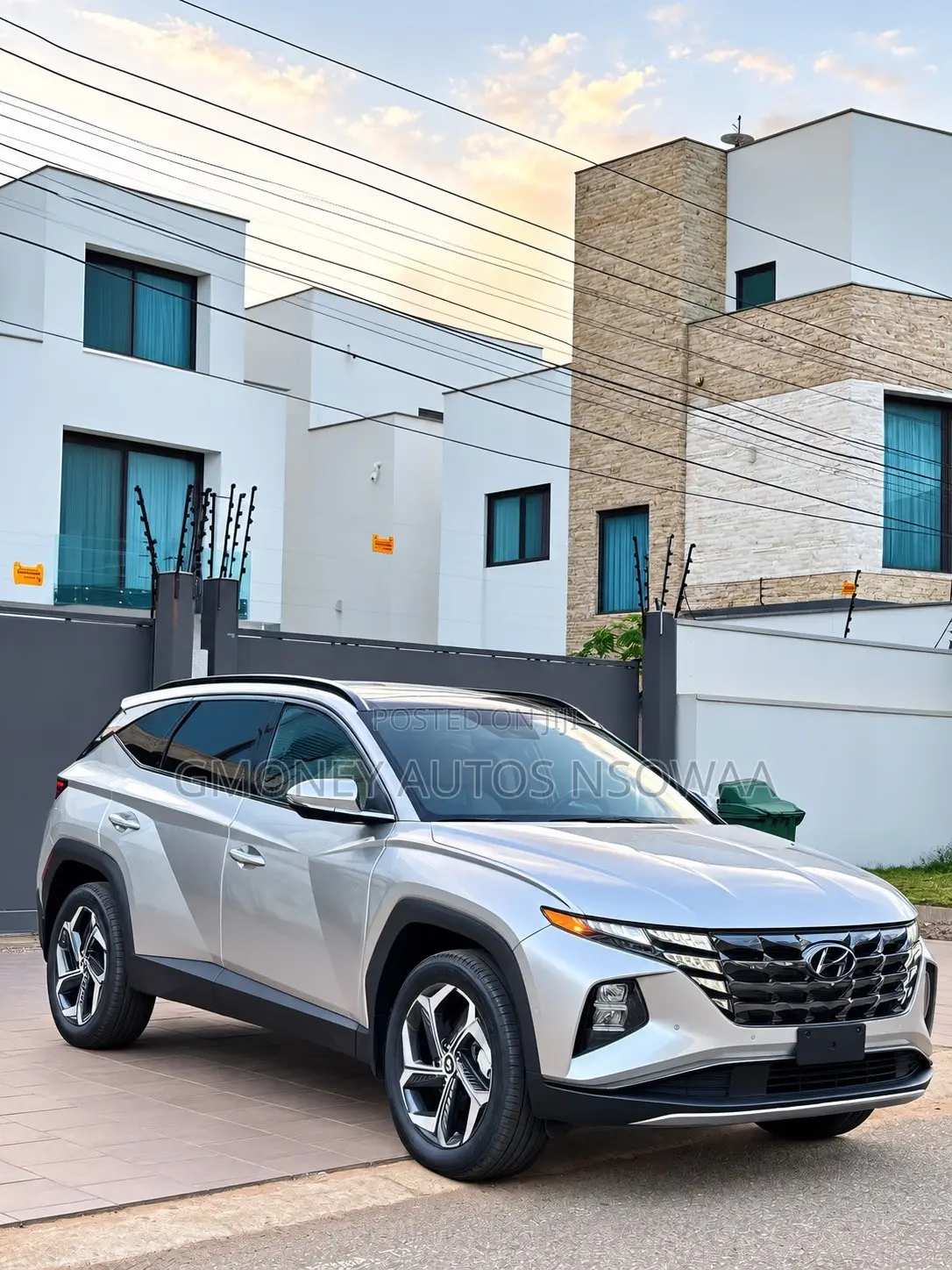 Hyundai Tucson Limited AWD 2025 Silver
