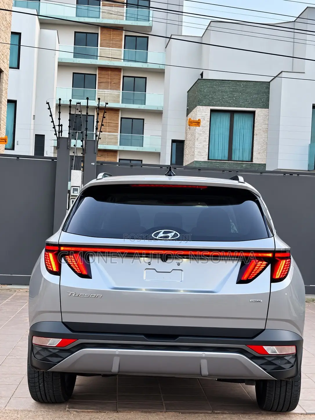 Hyundai Tucson Limited AWD 2025 Silver