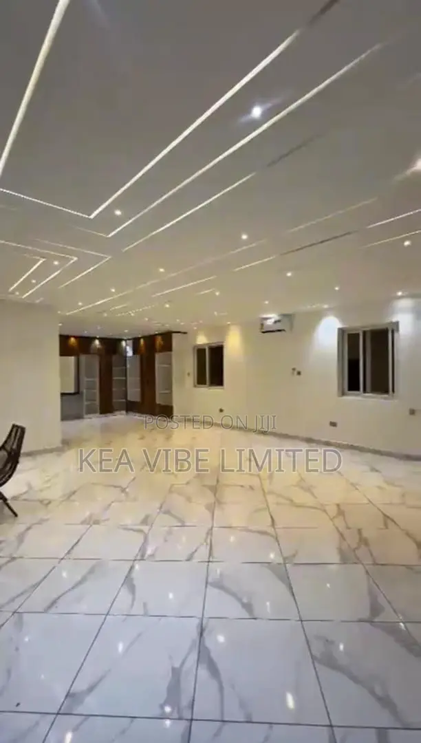 4 Bedrooms House for Rent