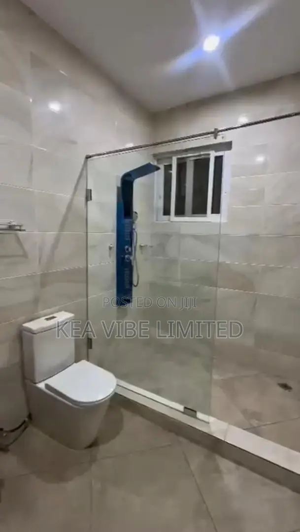 4 Bedrooms House for Rent