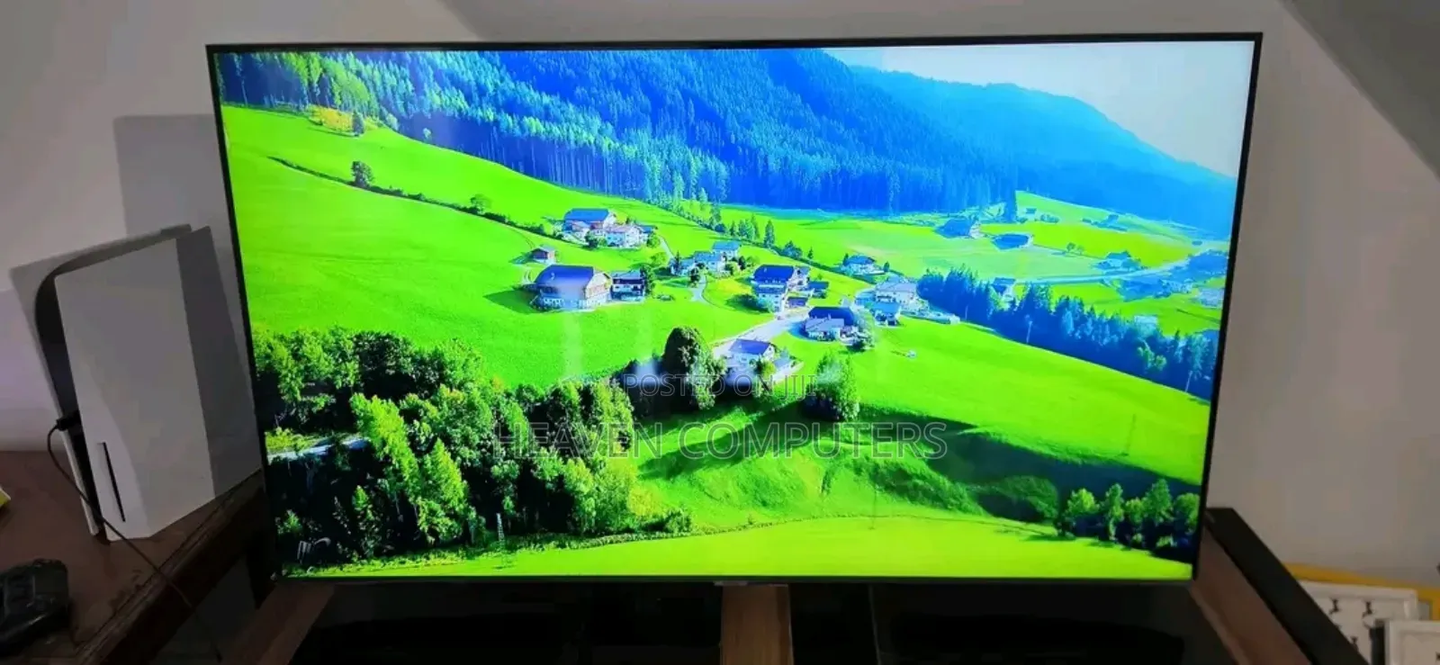 Samsung 65inches TV