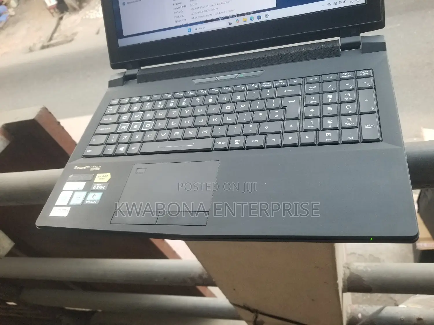 Laptop Clevo P770DM-G 32GB Nvidia SSHD+SSD 128GB