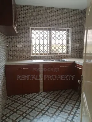 2bdrm Block of Flats in Frafraha for rent