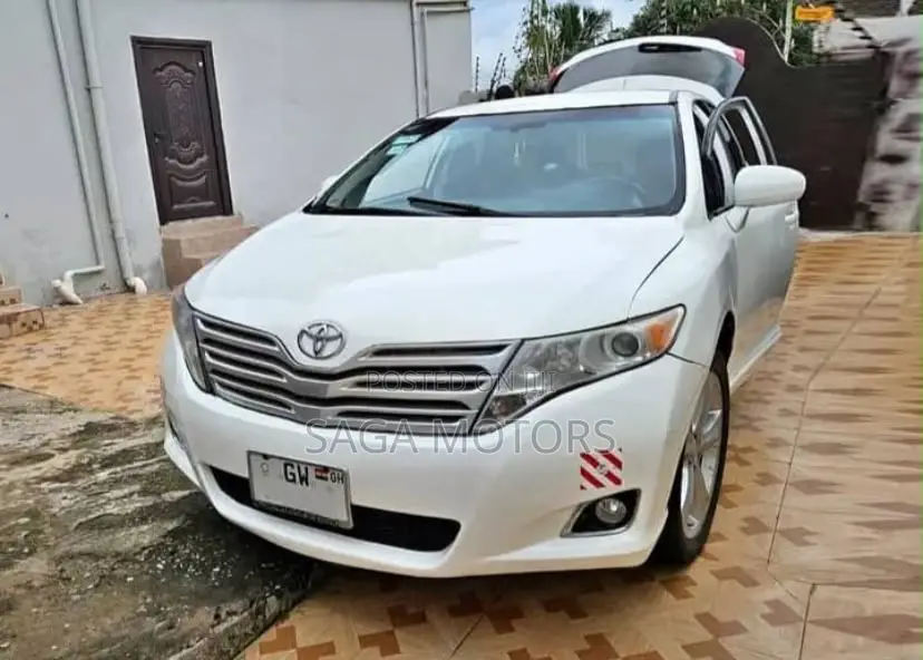 Toyota Venza 2012 White