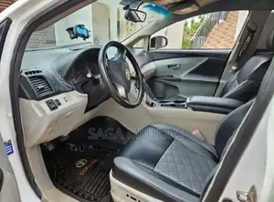 Toyota Venza 2012 White