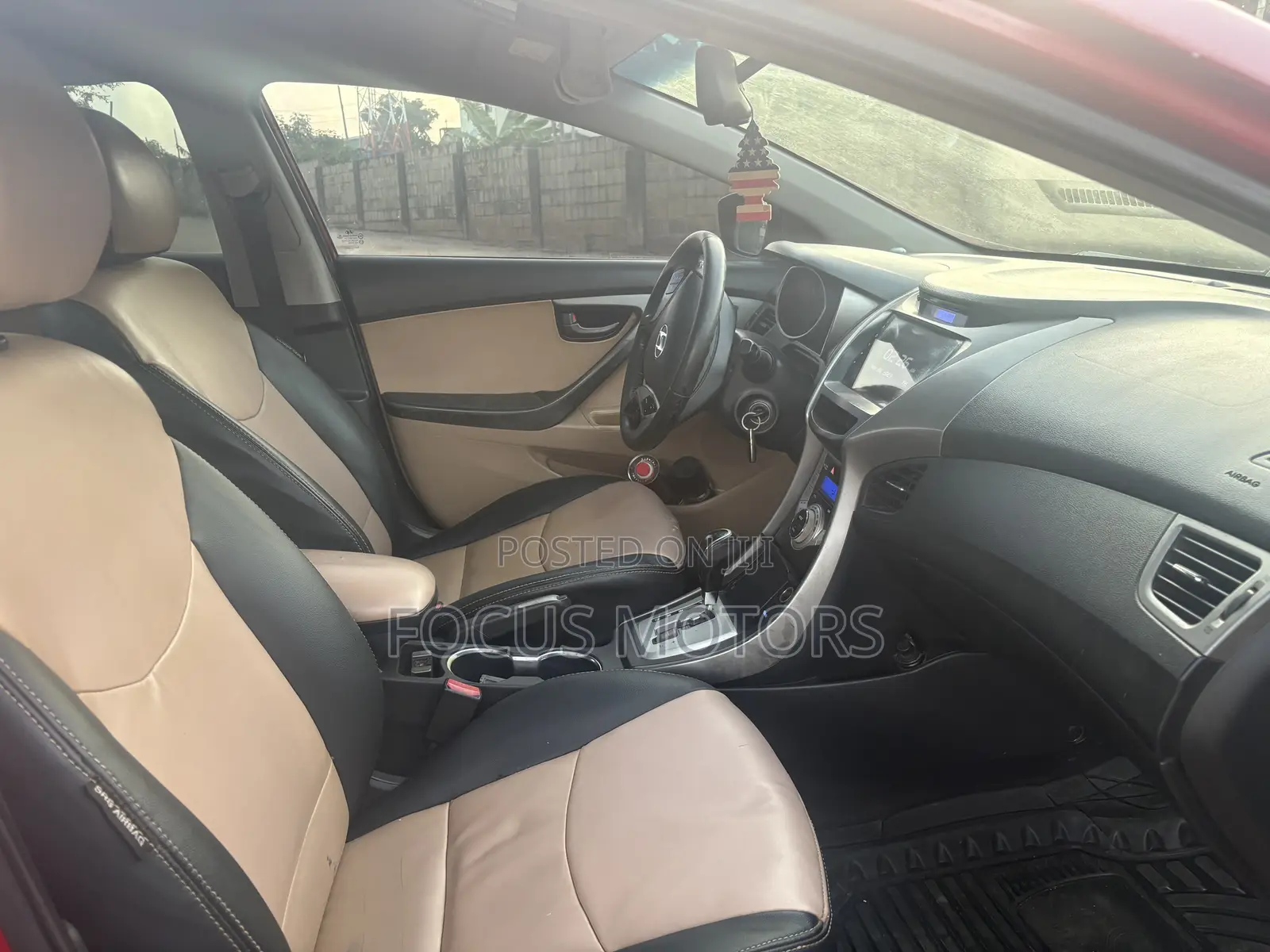 Hyundai Elantra 2013 Red