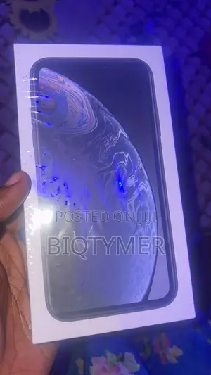 New Apple iPhone XR 64 GB Black