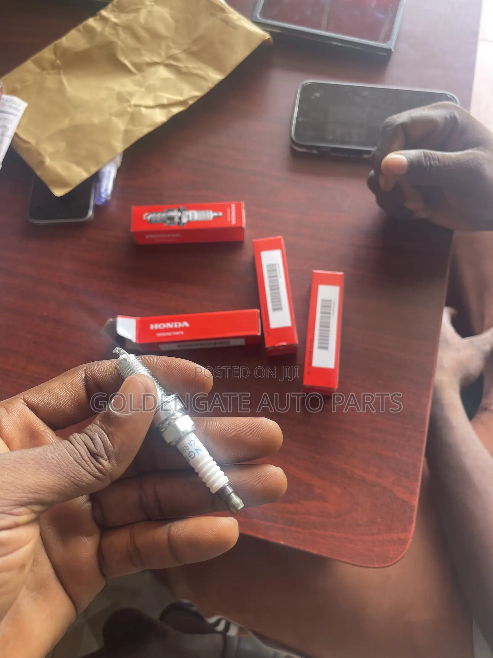 Honda Spark Plugs for CR-V , Accord, Civic, HR-V,Fit ,City and Pilot