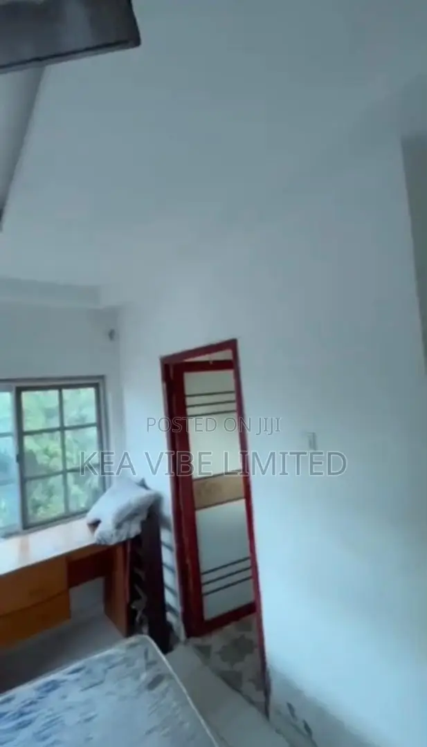 3bdrm Apartment in The Mall for rent