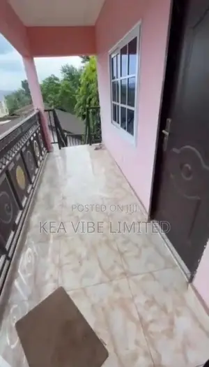 3bdrm Apartment in The Mall for rent