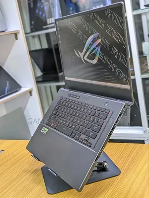 Laptop Asus ROG Zephyrus G15 24GB AMD Ryzen 9 SSD 1T