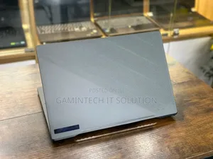 Laptop Asus ROG Zephyrus G15 24GB AMD Ryzen 9 SSD 1T