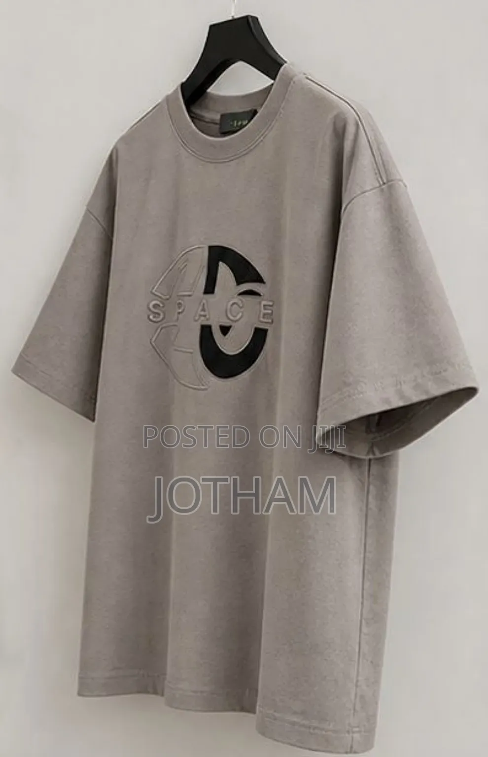 Premium Oversized Grey Streetwear T-Shirt.Minimalist, Unisex