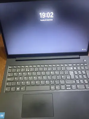 Laptop Lenovo Ideapad 3 12GB Intel Core i3 HDD+SSD 500GB