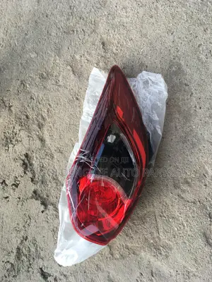 Mazda CX-5 2014 to 2016 Taillight Normal