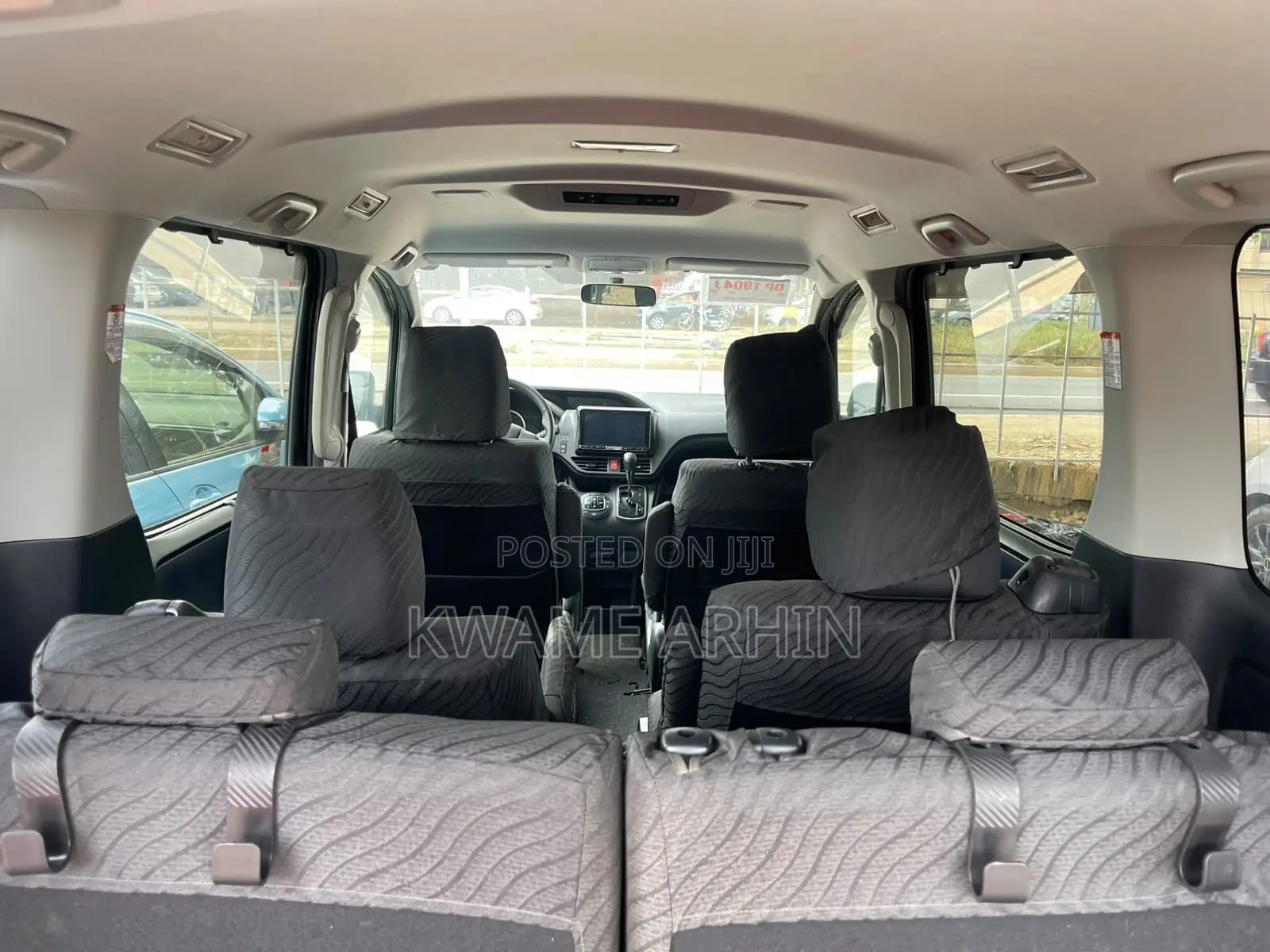 Toyota Voxy ZS Kirameki 4WD 7-Seater 2015 Black