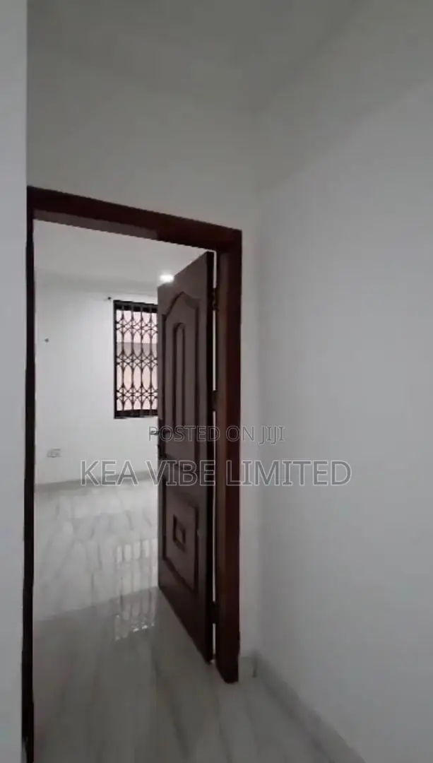 2bdrm Apartment in Paradise Residential Area for rent