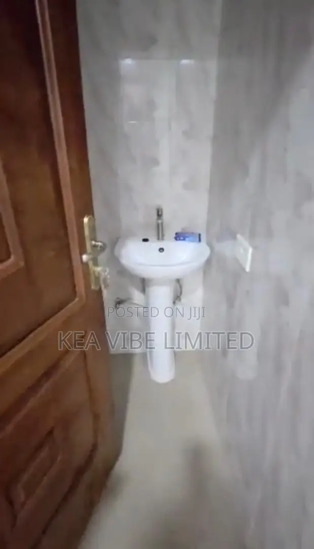 2bdrm Apartment in Paradise Residential Area for rent
