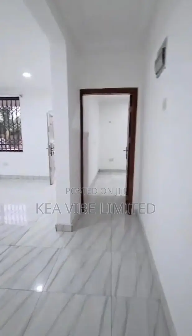 2bdrm Apartment in Paradise Residential Area for rent