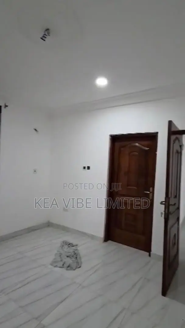 2bdrm Apartment in Paradise Residential Area for rent