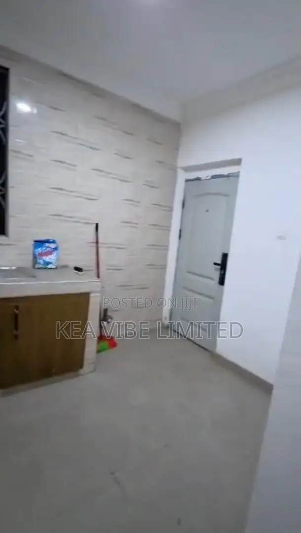 2bdrm Apartment in Paradise Residential Area for rent