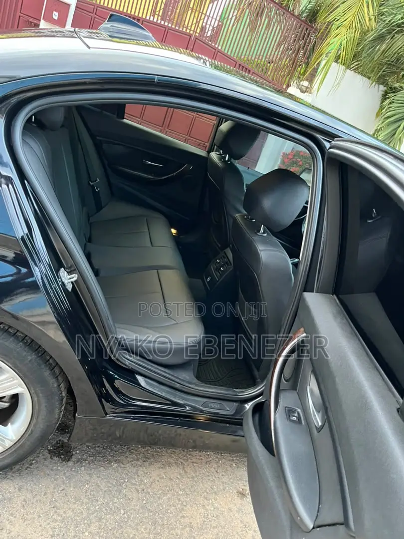 BMW 328i 2015 Black