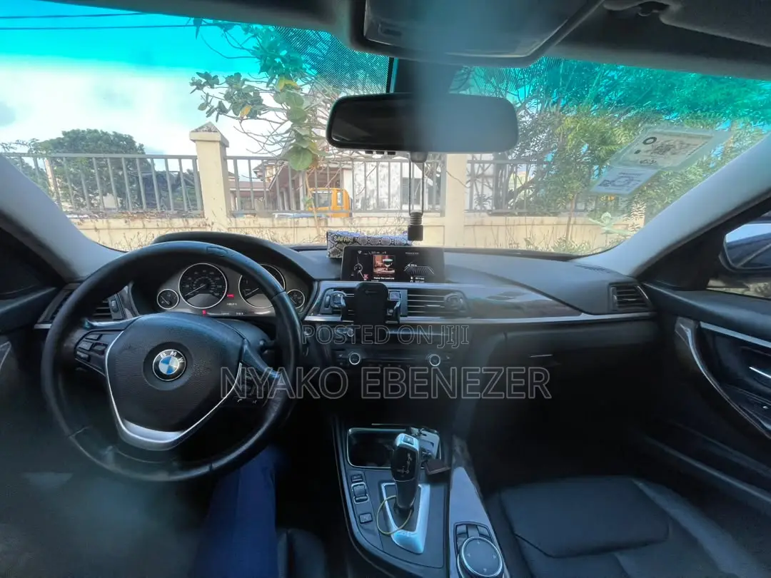 BMW 328i 2015 Black