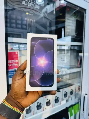 New Apple iPhone 17e 256 GB Black