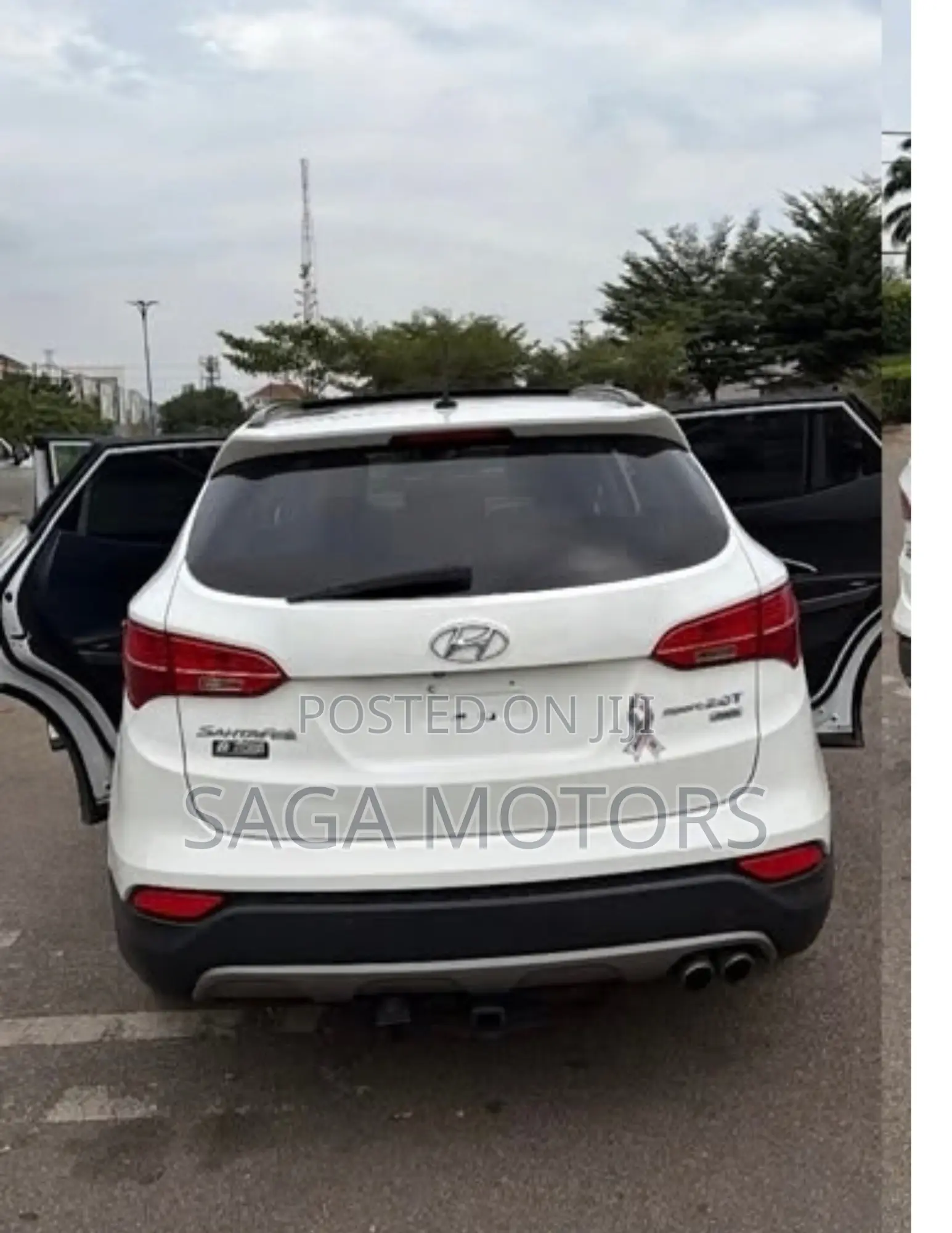 Hyundai Santa Fe 2016 White