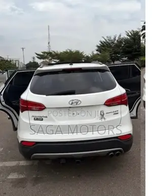 Hyundai Santa Fe 2016 White