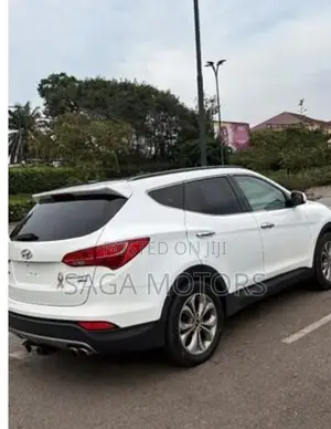 Hyundai Santa Fe 2016 White