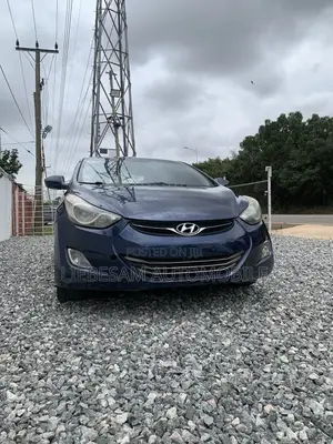 Hyundai Elantra Limited 4dr Sedan (1.8L 4cyl 6A) 2014 Blue