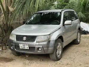 Suzuki Grand Vitara 2006 Silver