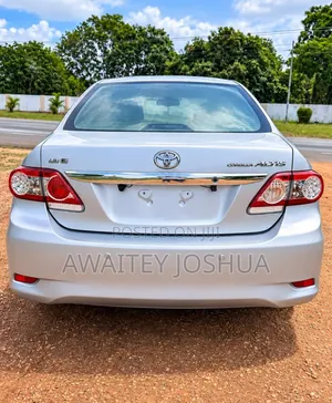 Toyota Corolla 2013 Silver