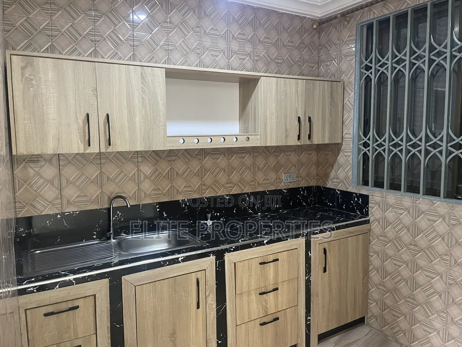 1bdrm Apartment in Community 25 Peace for rent