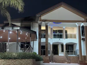 Whispering Hearts Guest House