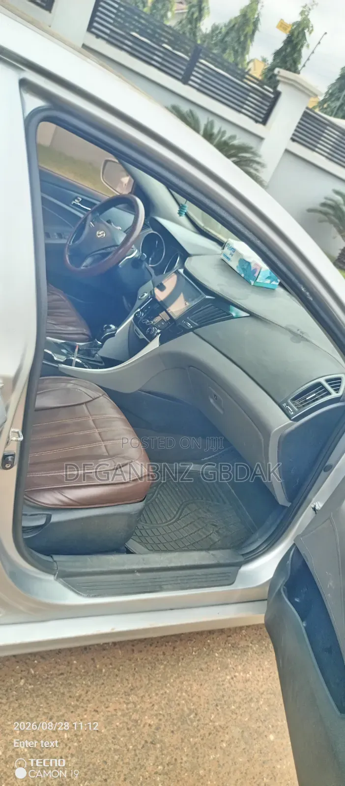 Hyundai Sonata GLS Sedan FWD (2.4L 4cyl 6A) 2013 Silver