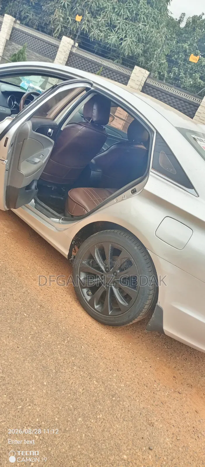 Hyundai Sonata GLS Sedan FWD (2.4L 4cyl 6A) 2013 Silver