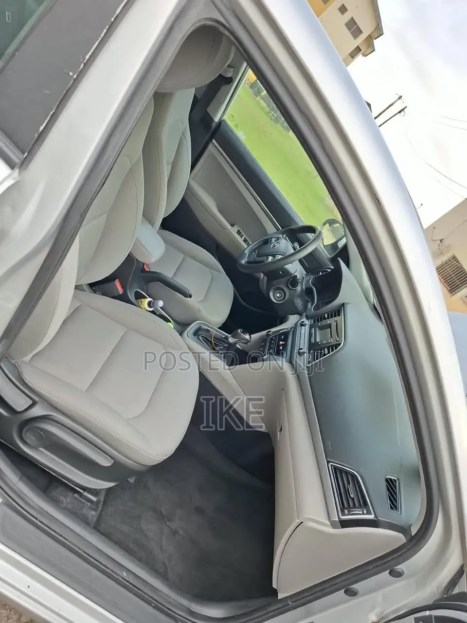 Hyundai Elantra SE 2018 Silver