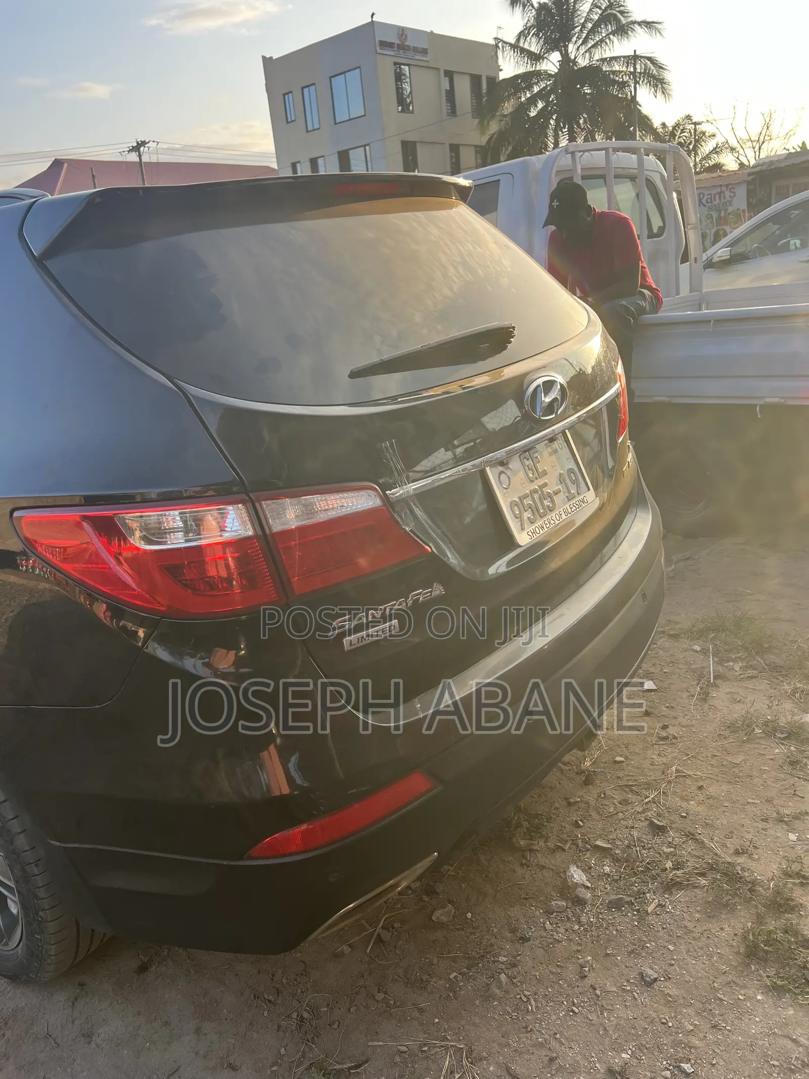 Hyundai Santa Fe Limited FWD 2016 Black