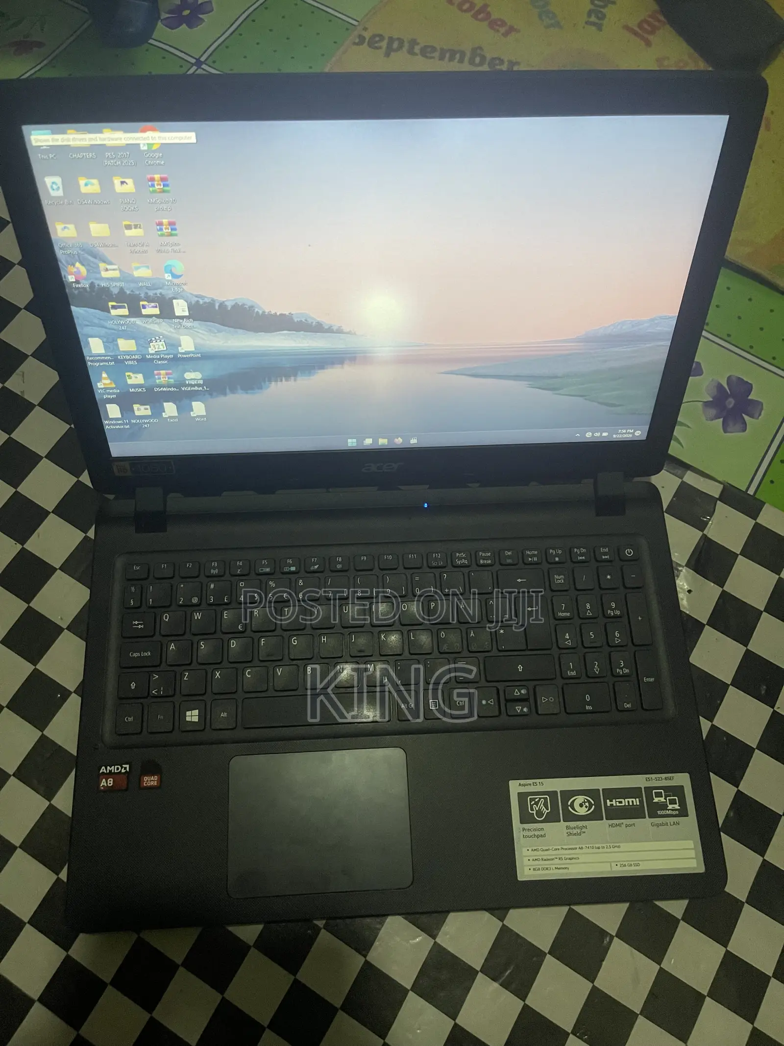 Laptop Acer Aspire ES1-523 8GB AMD Ryzen SSD 256GB