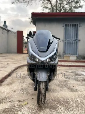 Honda 2025 Gray
