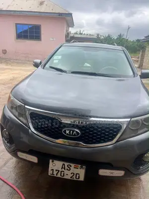 Kia Sorento LX 2012 Gray