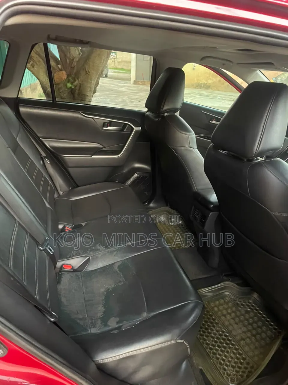 Toyota RAV4 XLE Premium AWD 2019 Maroon