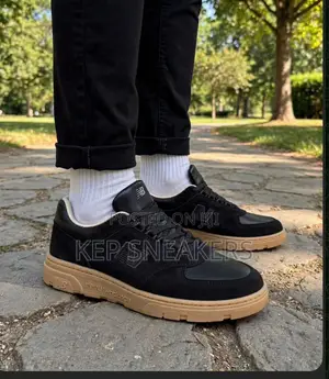 New Balance Made in UK Allerdale "Black With Chipmunk and Gum”